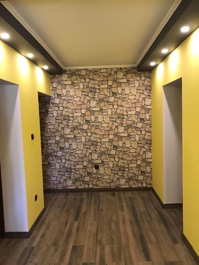 Къща За Гости При Мама Vetovo Buitenkant foto